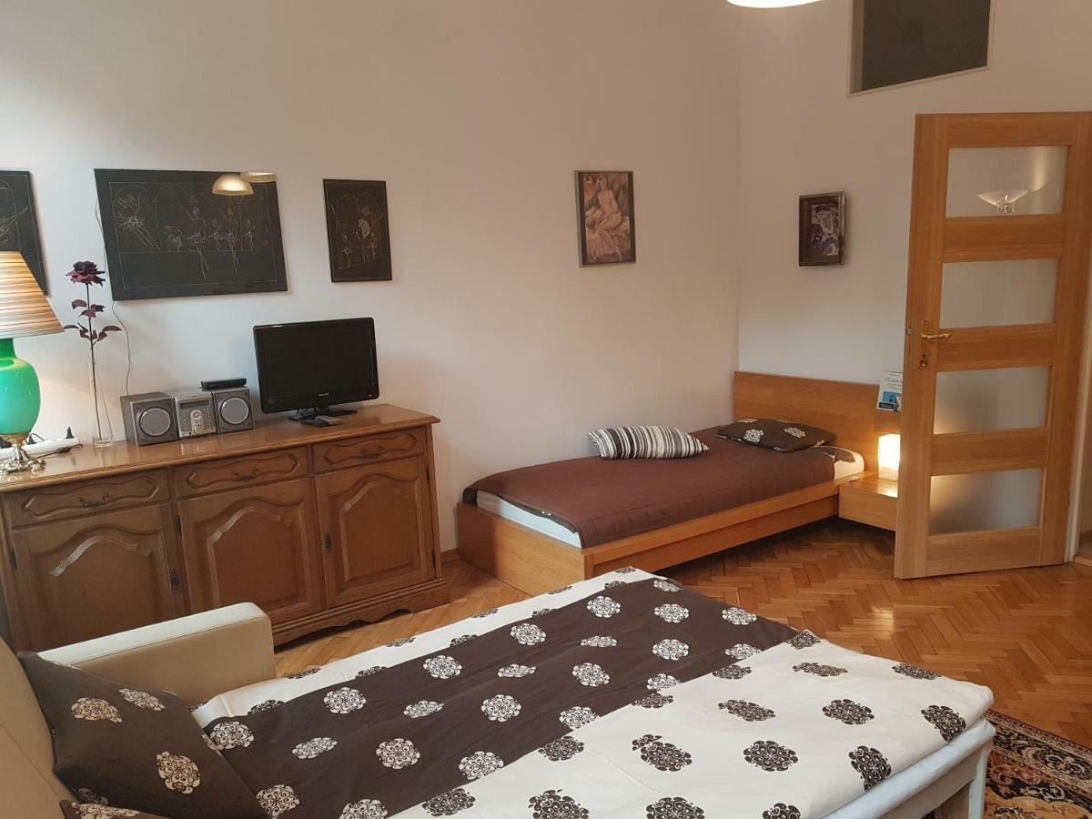 Leonardo Apartment Krakow Bagian luar foto
